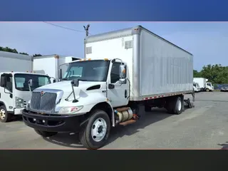 2020 NAVISTAR INTERNATIONAL MV607 (4X2)