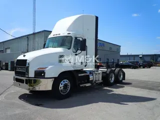 2026 MACK AN64T