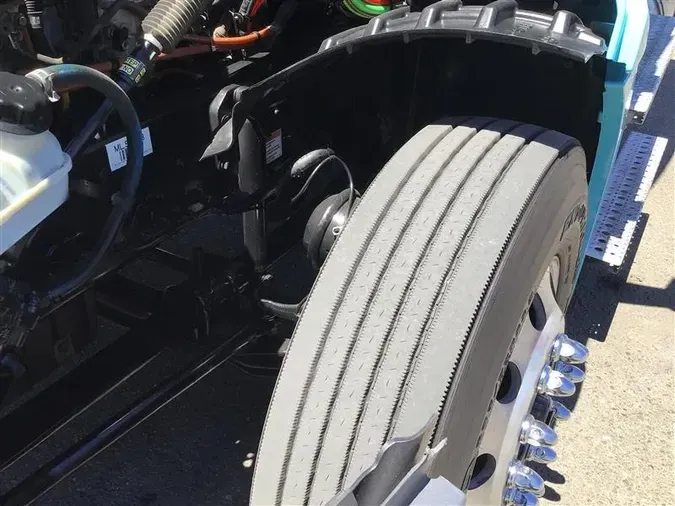 2021 FREIGHTLINER CASCADIA