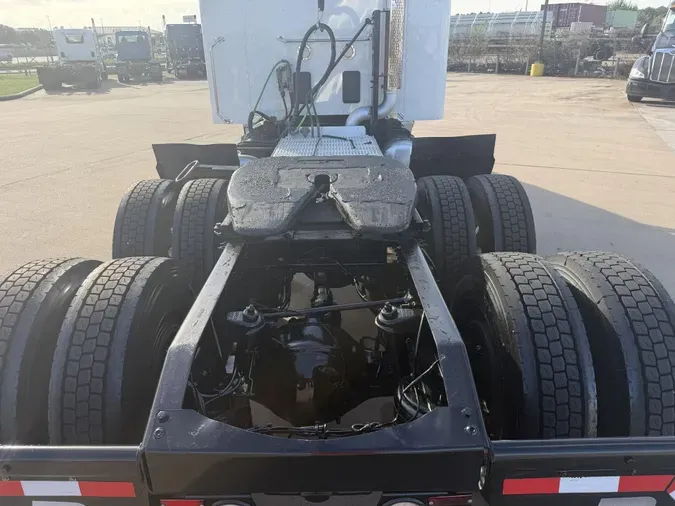 2021 Peterbilt 579b5651a8dfed8b0be10aae83cefee7632