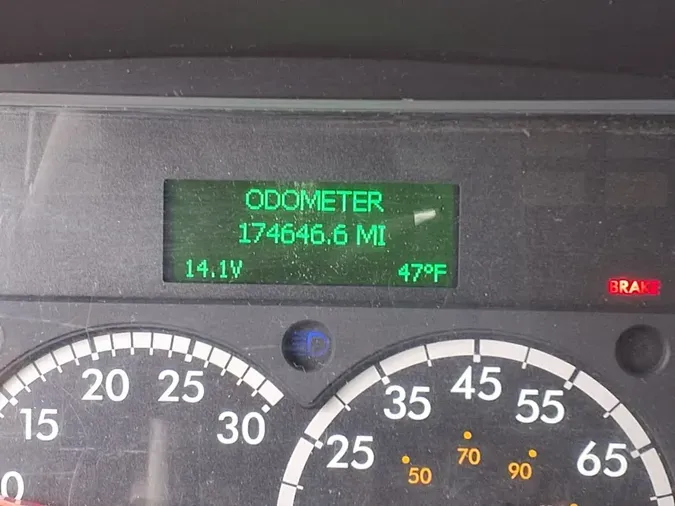 2018 FREIGHTLINER/MERCEDES M2 106