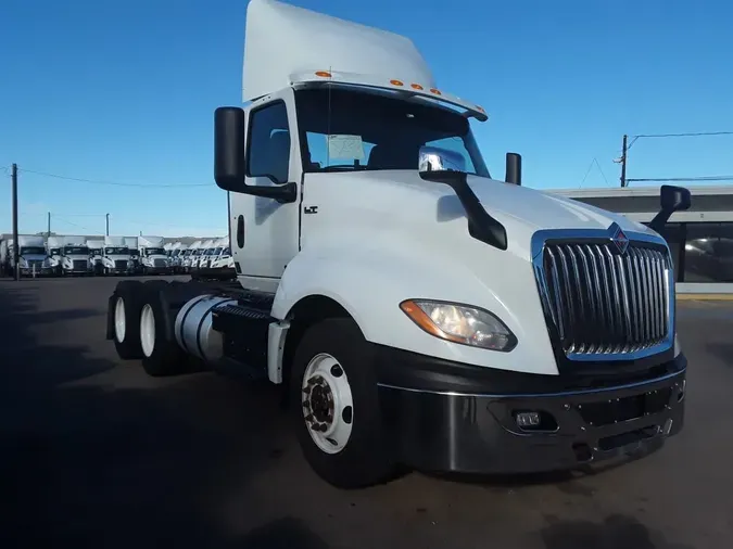 2019 NAVISTAR INTERNATIONAL LT625 DAYCAB T/A