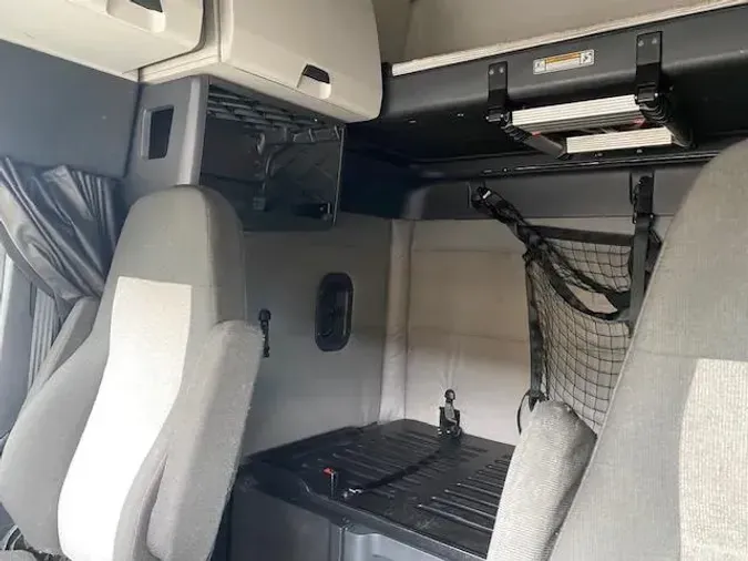 2020 Freightliner Cascadia
