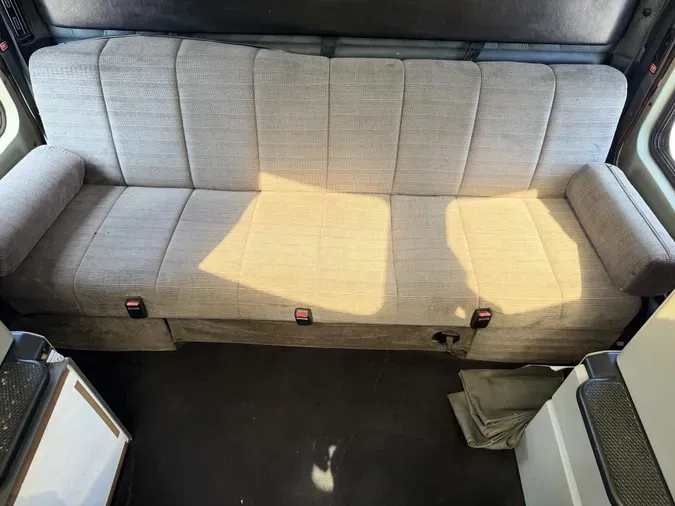 2001 Kenworth W900L