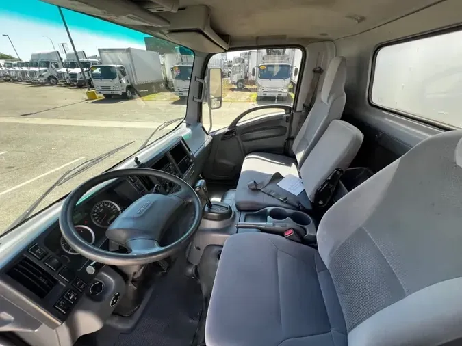 2019 ISUZU NPR HD