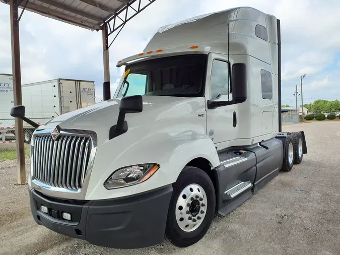 2020 NAVISTAR INTERNATIONAL LT625 SLPR CAB