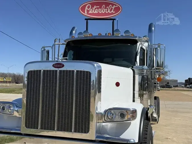 2026 PETERBILT 589