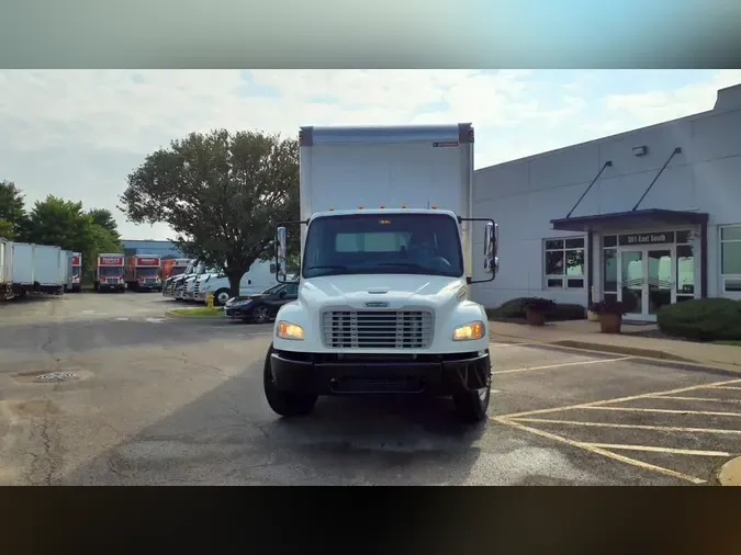 2019 FREIGHTLINER/MERCEDES M2 106
