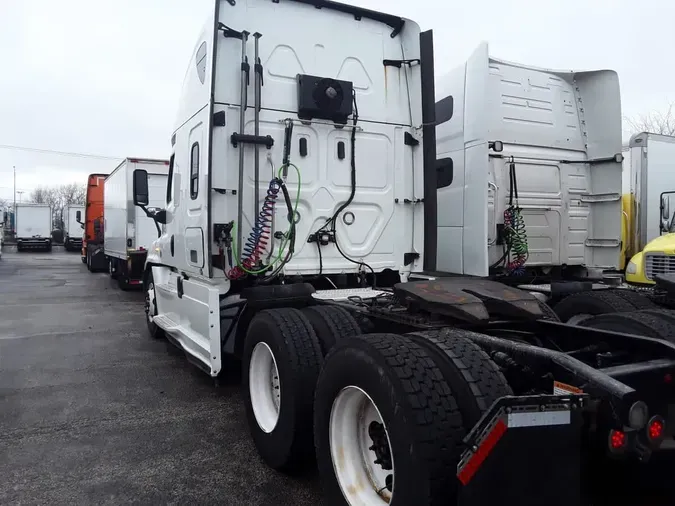 2020 FREIGHTLINER/MERCEDES CASCADIA 125