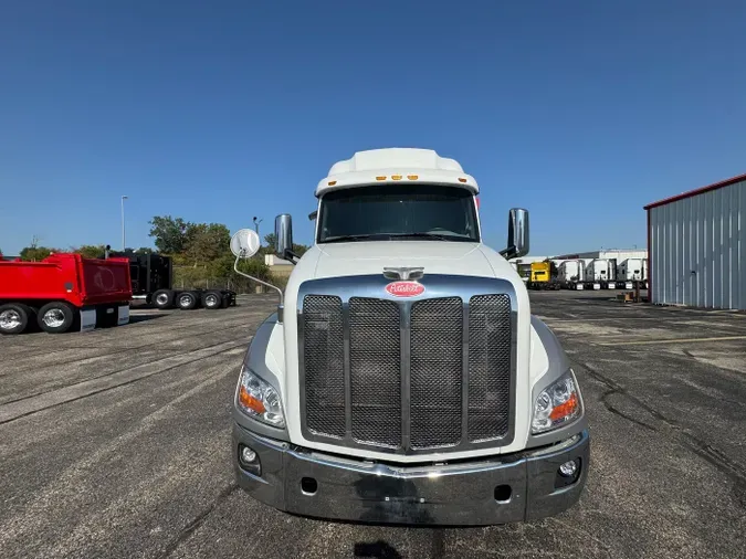 2021 Peterbilt 579
