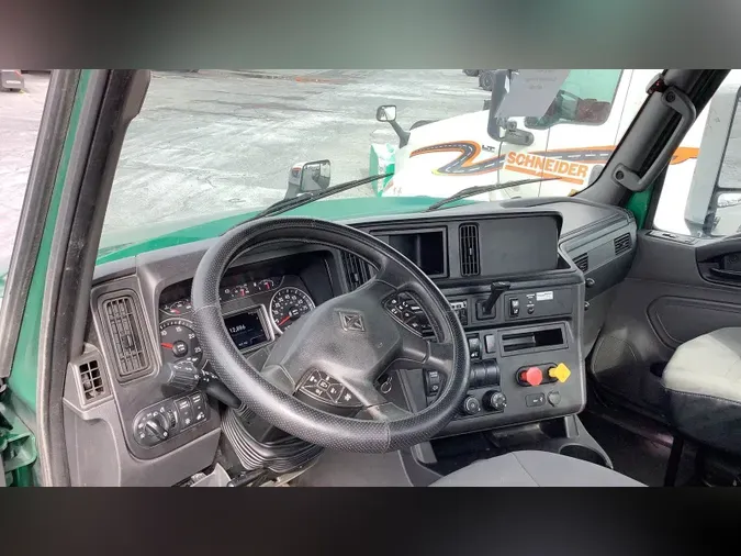 2020 International LT