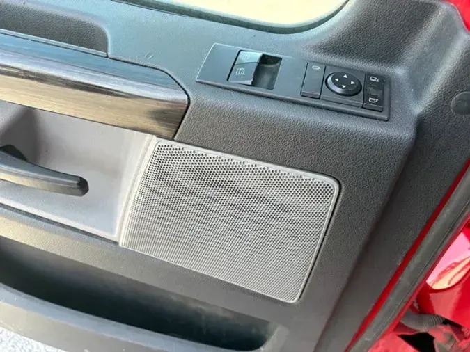 2022 FREIGHTLINER CA126