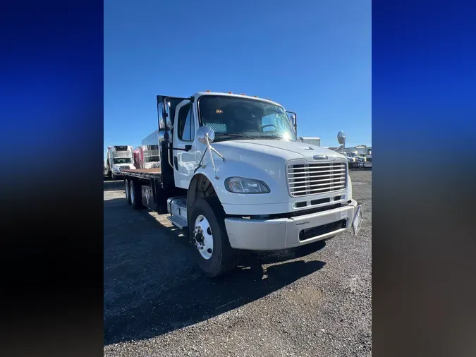 2016 FREIGHTLINER/MERCEDES M2 106