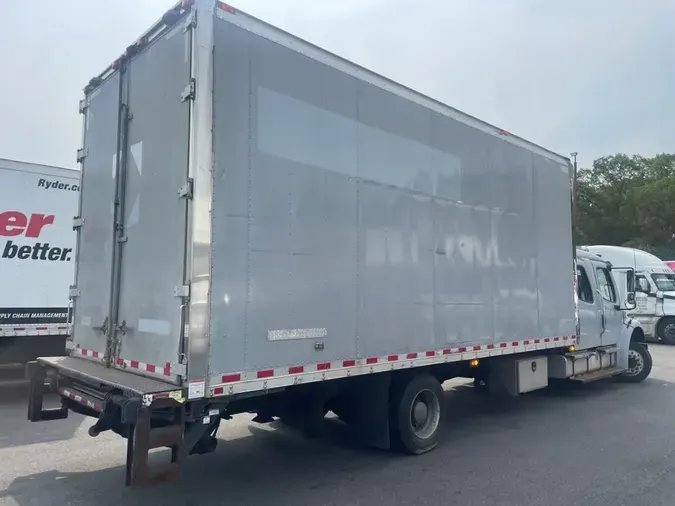 2015 FREIGHTLINER M2 106