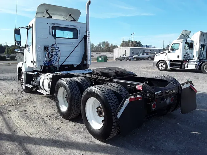 2016 VOLVO VNL64TRACTOR