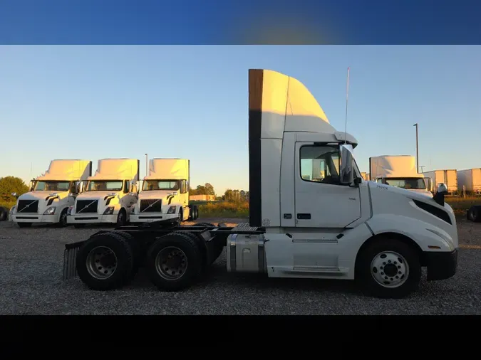 2019 Volvo VNL300b591d88aae1c3166a8fa8ce8a005c415