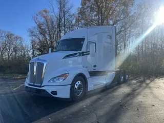 2025 Kenworth T680