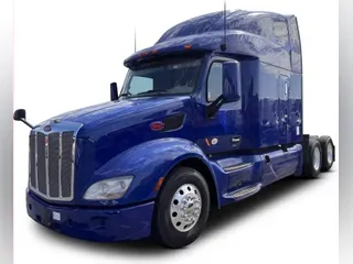 2022 Peterbilt 579