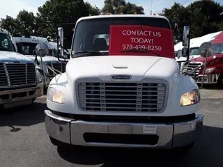 2017 FREIGHTLINER/MERCEDES M2 106