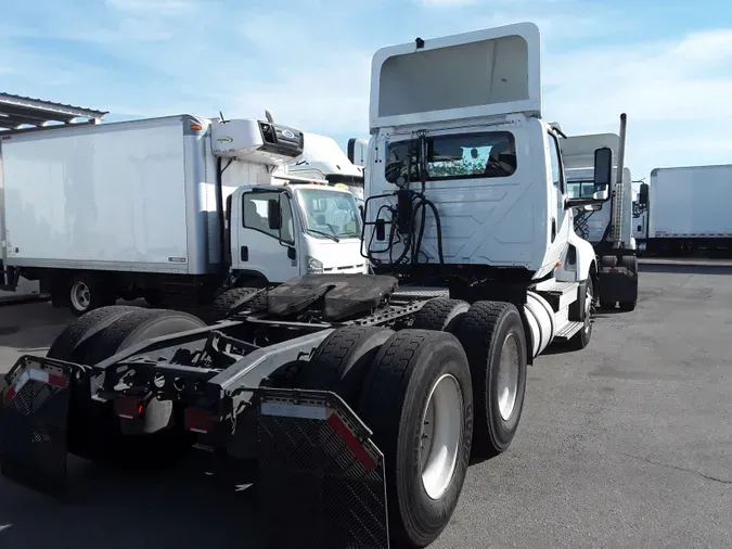 2019 NAVISTAR INTERNATIONAL LT625 DAYCAB T/A