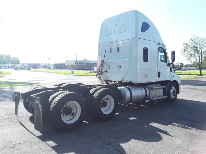 2020 FREIGHTLINER/MERCEDES NEW CASCADIA 116b59ee8491928767117c533097dfde579