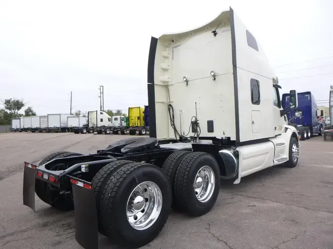 2022 Peterbilt 579