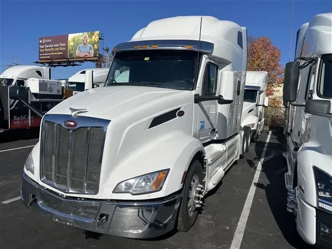 2023 PETERBILT 579