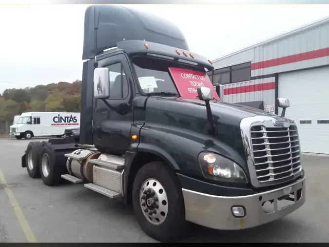 2018 FREIGHTLINER/MERCEDES CASCADIA 125