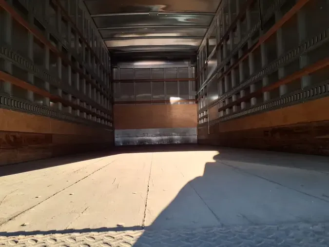 2018 FREIGHTLINER/MERCEDES M2 106