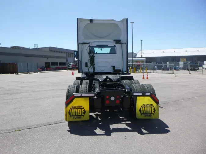 2020 International LT625
