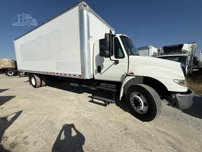 2017 INTERNATIONAL DURASTAR 4300
