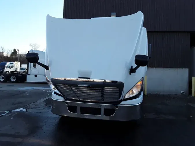 2018 FREIGHTLINER/MERCEDES CASCADIA 125