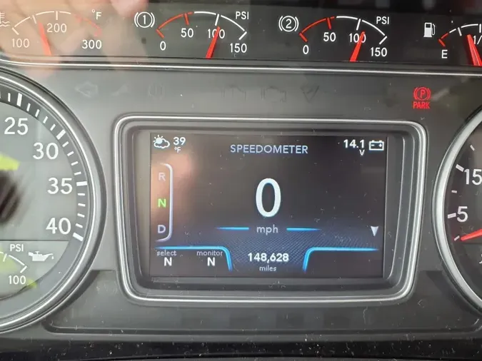 2020 NAVISTAR INTERNATIONAL MV607 (4X2)