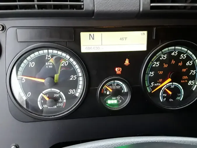 2020 FREIGHTLINER/MERCEDES CASCADIA 125b5bcb9cdfaad1d9fd5e72b1dab1f316e