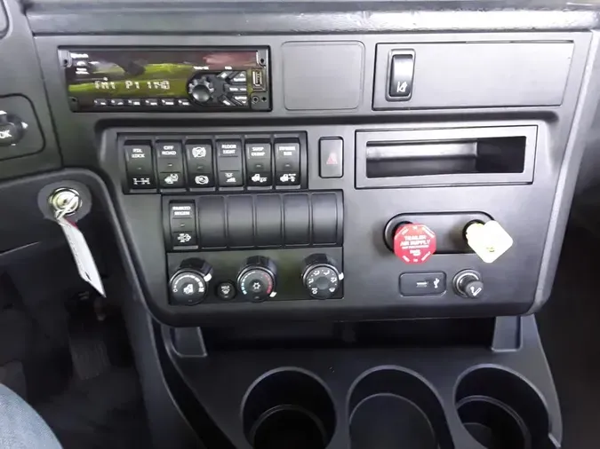 2020 NAVISTAR INTERNATIONAL LT625 DAYCAB T/Ab5c02b5ebcd87660664c66ea6b5ba7fe