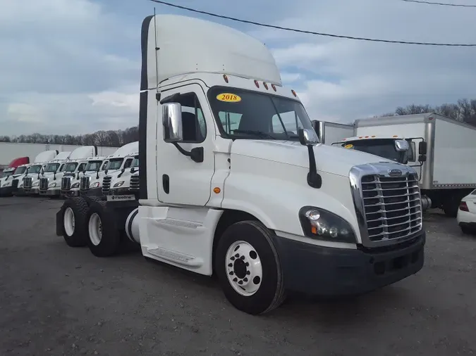 2018 FREIGHTLINER/MERCEDES CASCADIA 125