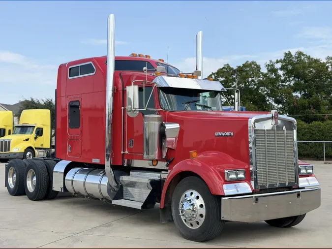 2001 Kenworth W900Lb5c1a0ea2c52d4814d9b1a2837a1ee55