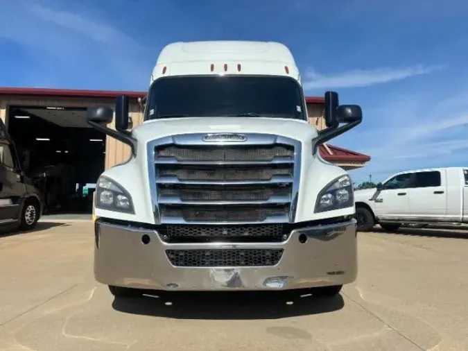 2020 Freightliner New Cascadia 126