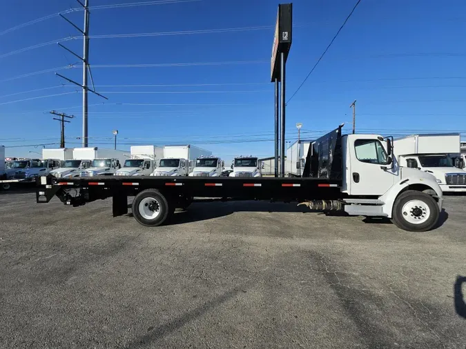 2018 Freightliner Business Class M2 106