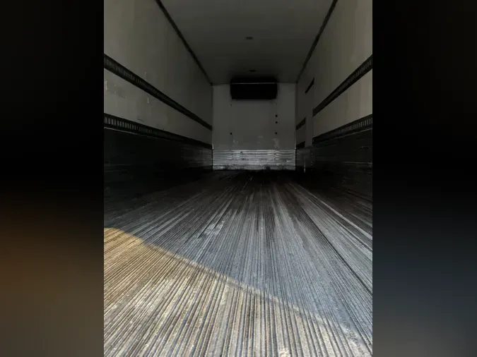 2019 FREIGHTLINER/MERCEDES M2 106