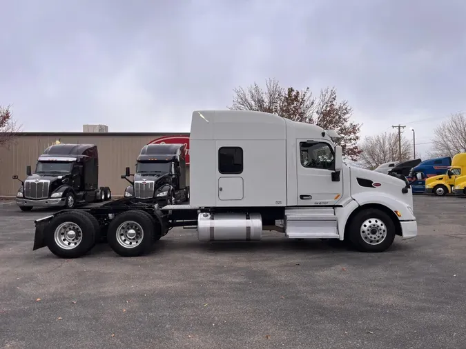 2022 Peterbilt 579b5cb14bca305d9c50a3347b8ba245c3e