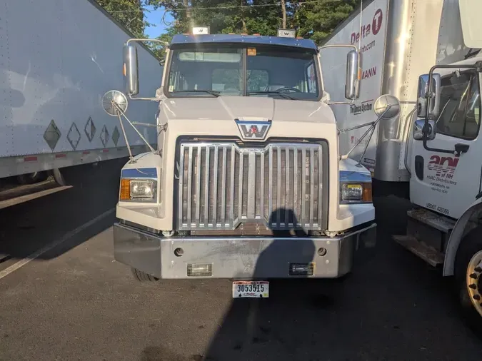 2021 WESTMOR INDUSTRIES, LLC 4700SB