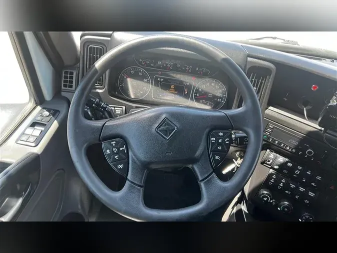 2022 INTERNATIONAL LT625