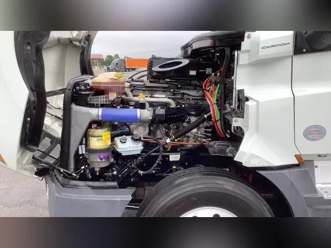 2021 Freightliner Cascadia 126