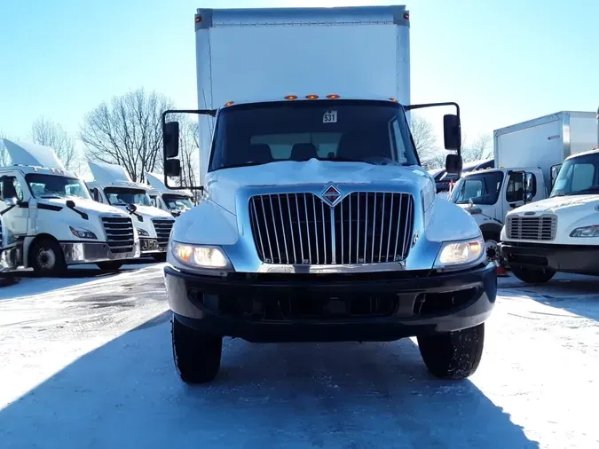 2019 NAVISTAR INTERNATIONAL 4300