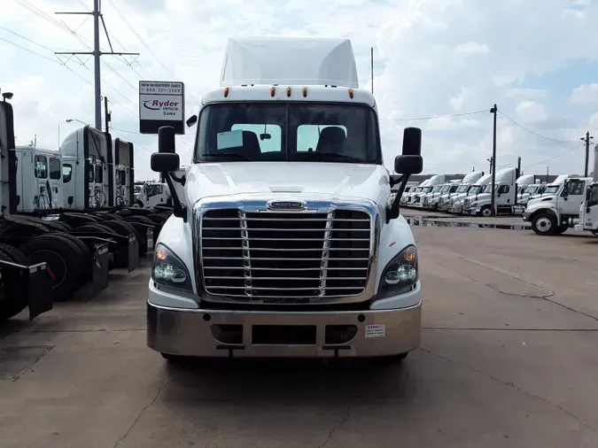 2019 FREIGHTLINER/MERCEDES CASCADIA 125