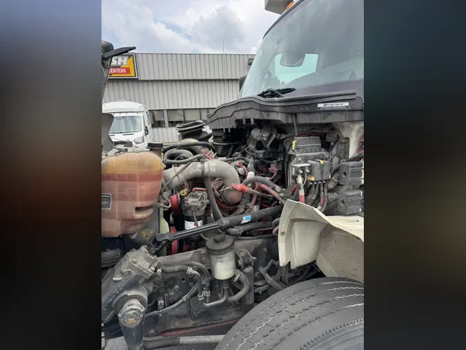 2019 International MV607b5df556baa3ccf65d19f35aa97dfb740