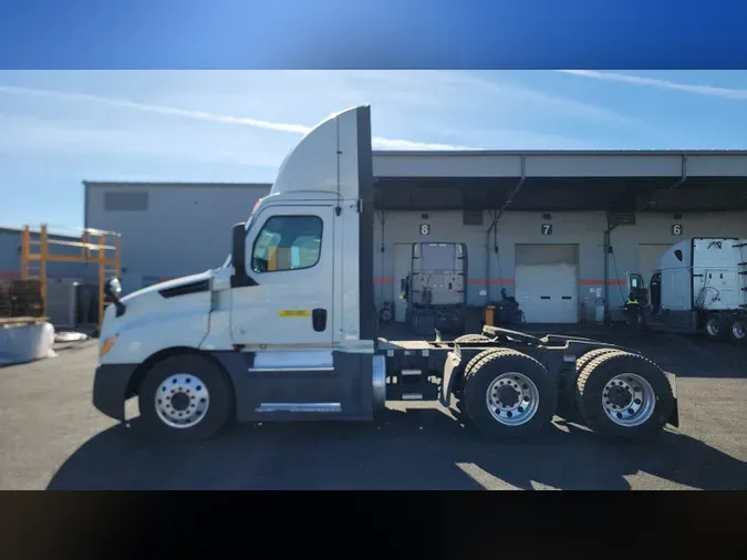 2019 Freightliner Cascadia