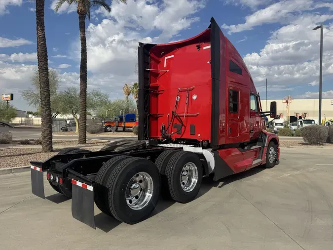 2024 Kenworth T680