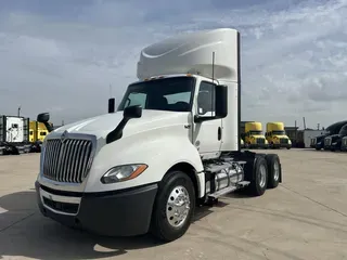 2020 International LT625